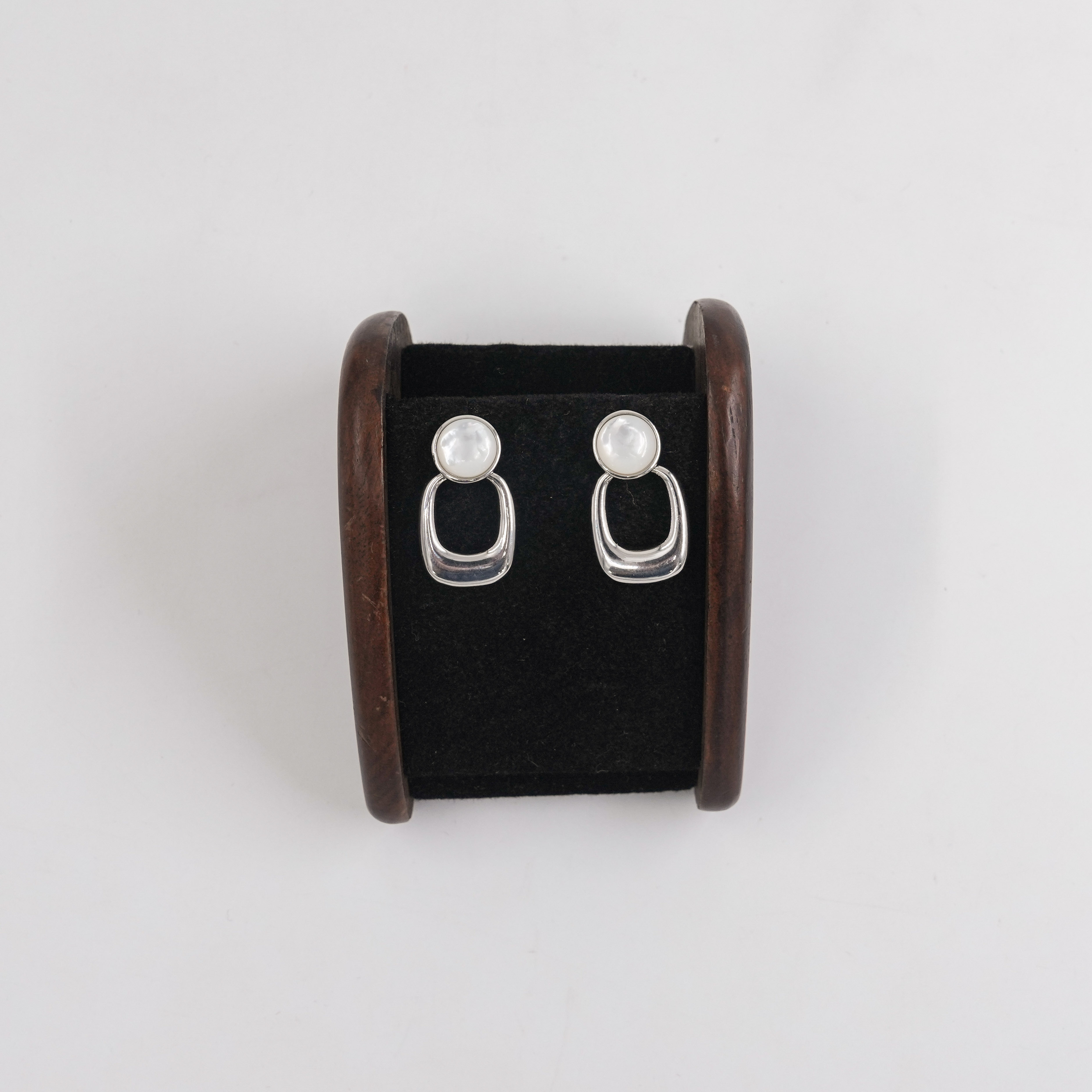 92.5 Silver Pearl Hangings